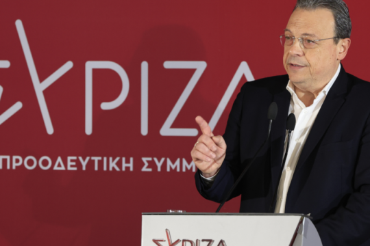 Φάμελλος: Τα «γαλάζια» αρπακτικά κλέβουν τον ιδρώτα των πολιτών⁠